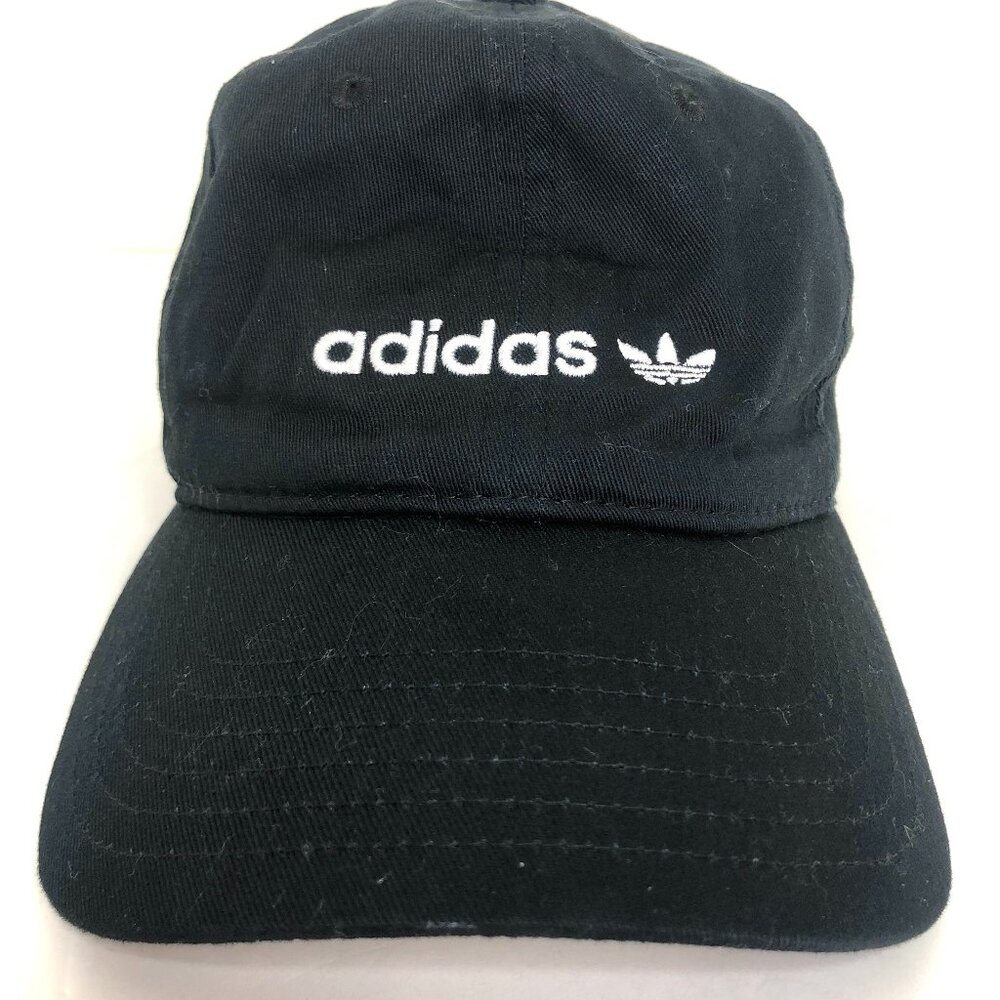 Adidas Originals Relaxed Fit Strapback Cap in Black NEW
